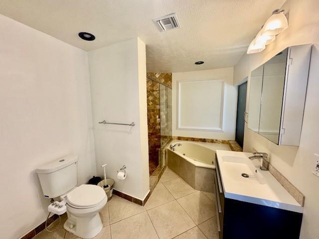 Building Photo - 3720 Coral Hills Dr