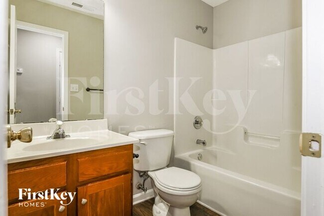 Building Photo - 5223 Possum Trot Ln