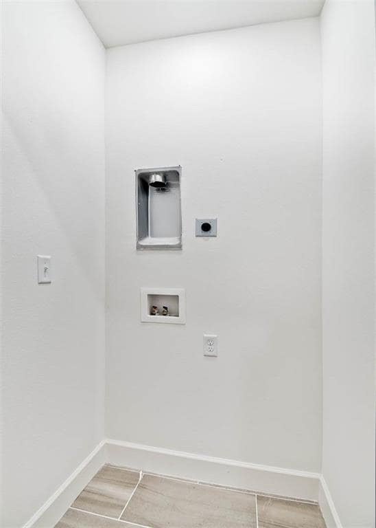 Building Photo - 10 Briscoe Ln