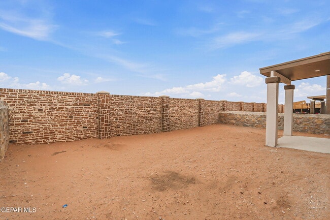 Building Photo - 15340 Resolve Dr