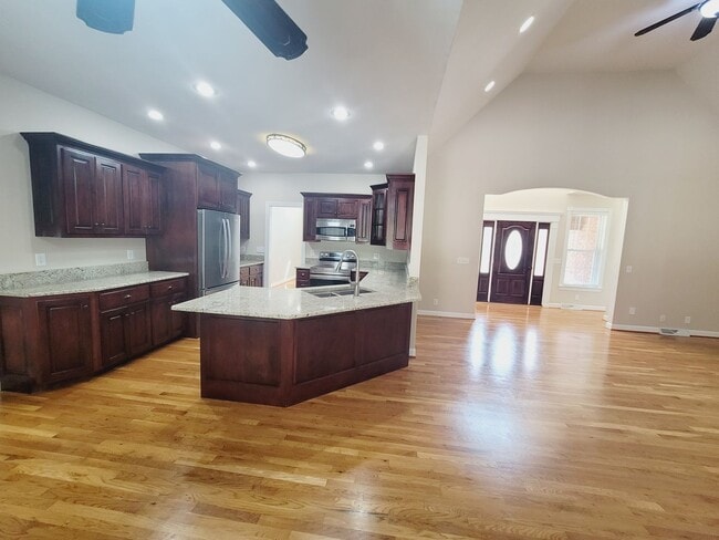 Building Photo - Beautiful Brick Ranch in Campbell County