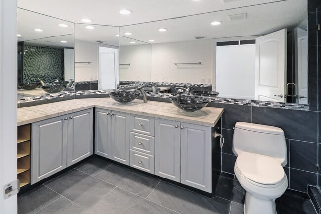 Building Photo - 9713 Boca Gardens Pkwy