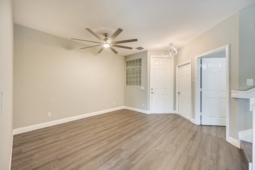 Building Photo - 4048 Cherrybrook Loop