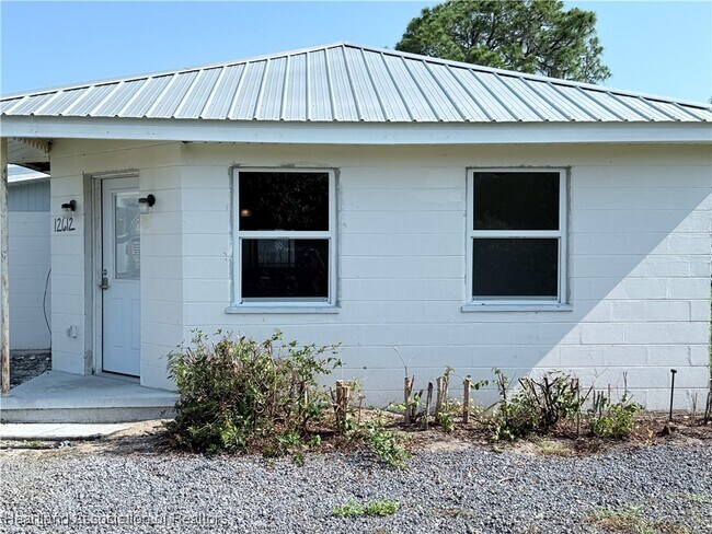 Primary Photo - 12612 US-98