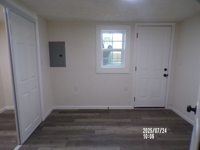 Building Photo - Historic Lawton Home. Newly renovated. Eas...
