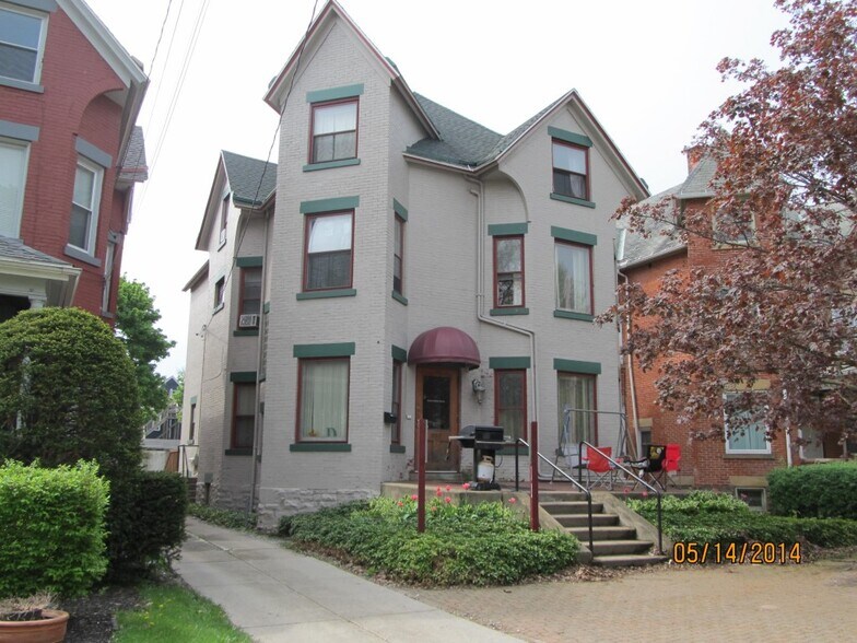 Building Photo - 337 W 6th St