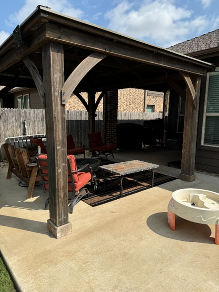 Building Photo - 11425 Starlight Ranch