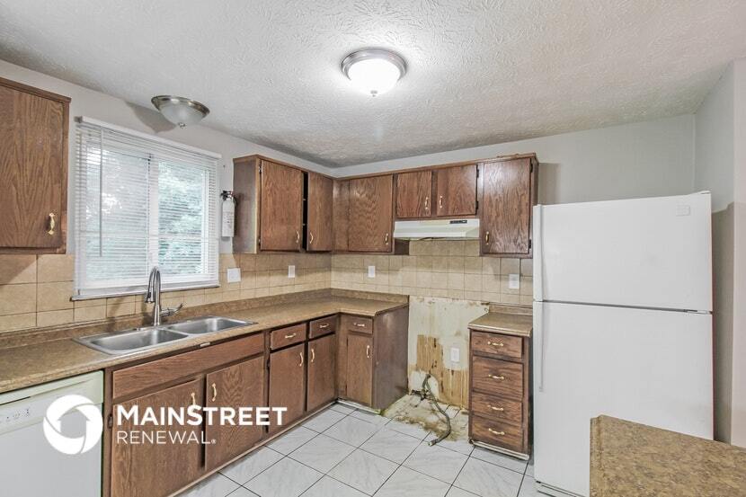 Building Photo - 1379 Robin Hill Dr