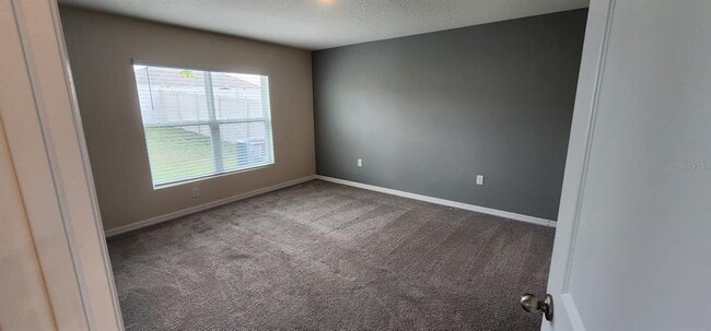 Building Photo - 16778 Carlton Pond St