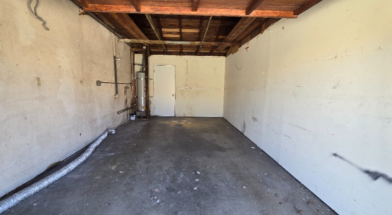 Building Photo - 12637 Kalnor Ave