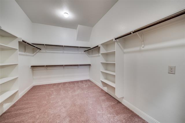 Building Photo - 540 Enfield Dr