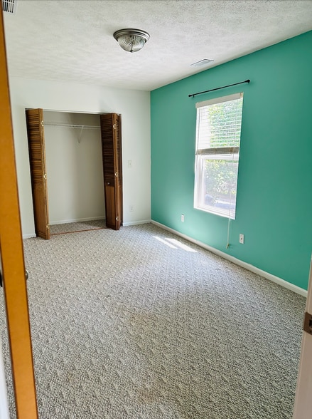 Building Photo - 1119 W 8th St