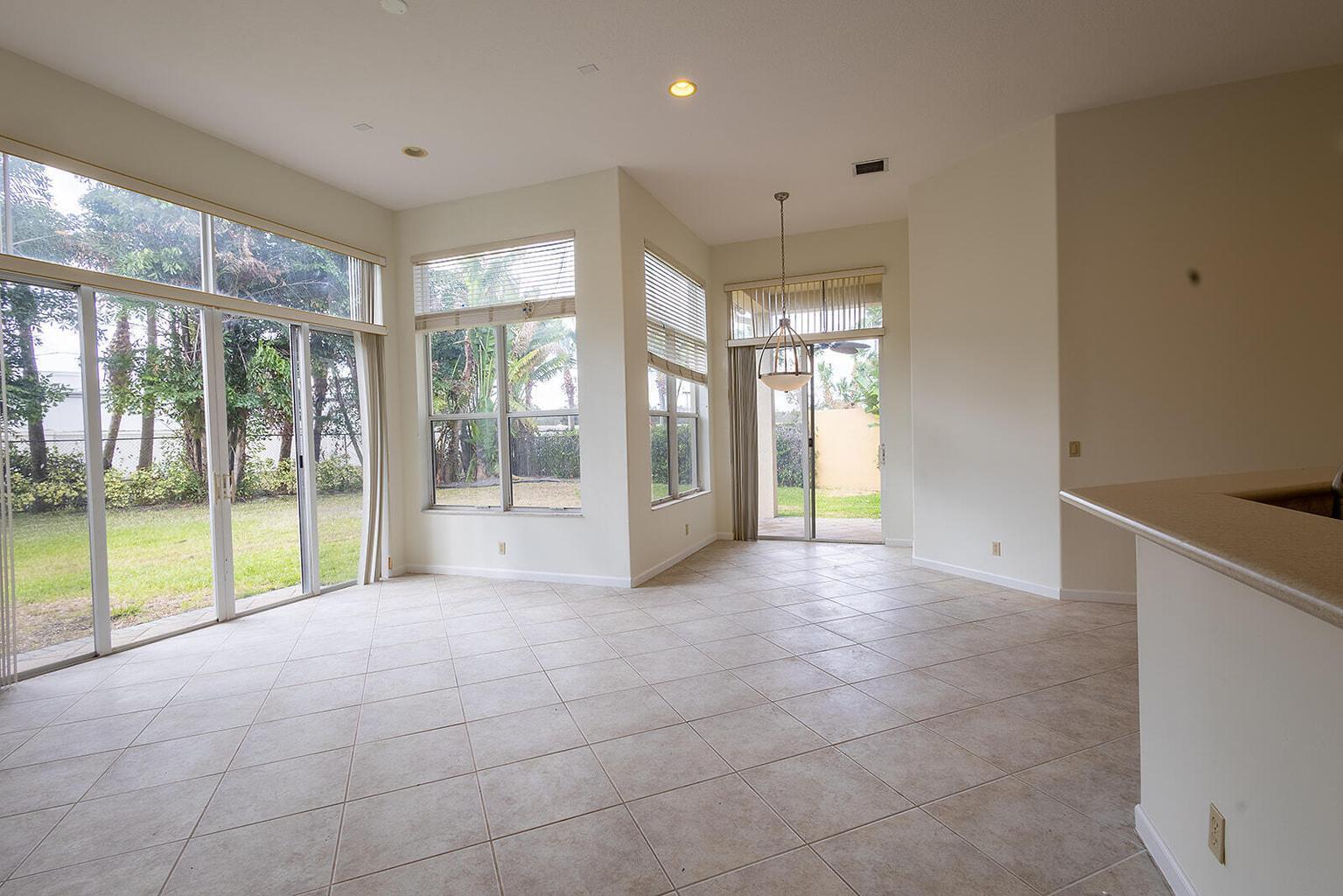 Building Photo - 6428 Garden Ct