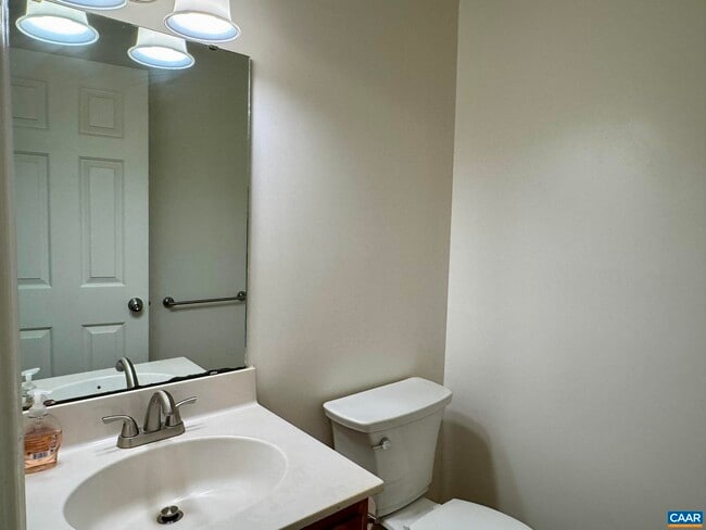 Building Photo - 3176 Crossfield Ln