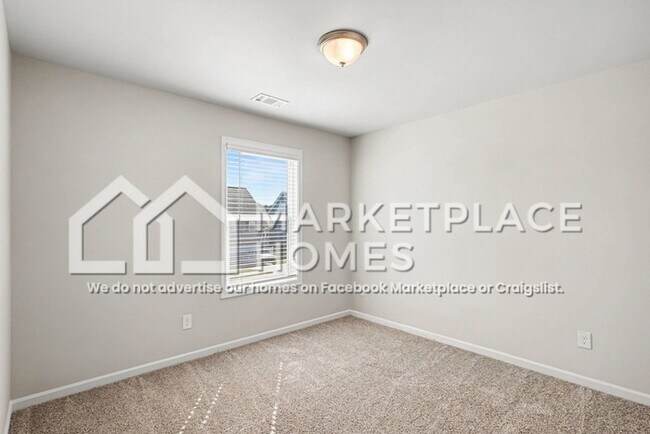 Building Photo - 318 Bertha Honey Stewart Dr