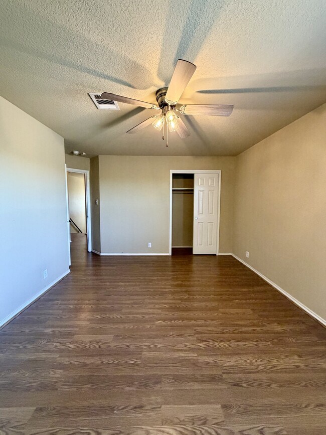 Building Photo - 7027 Fisherman Sky