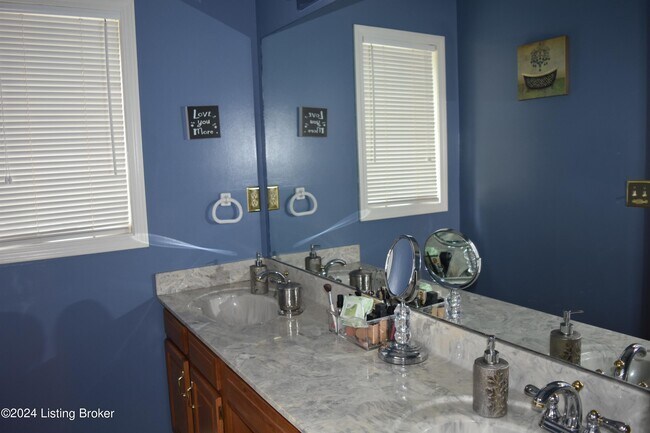 Building Photo - 3331 Audubon Ridge Dr