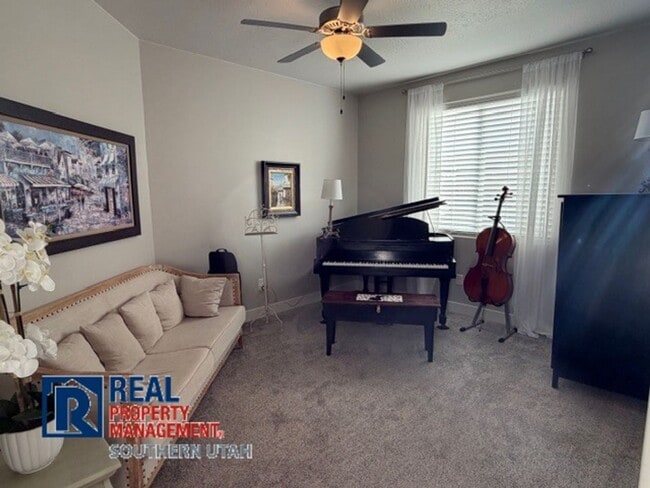 Building Photo - Beautiful Santa Clara Home