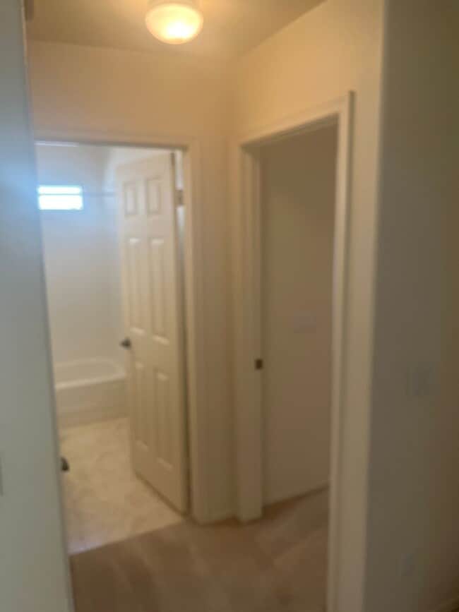 Building Photo - 55+ 2 Bed 2 bath home!