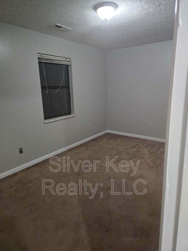 Building Photo - 408-410 Oklahoma St