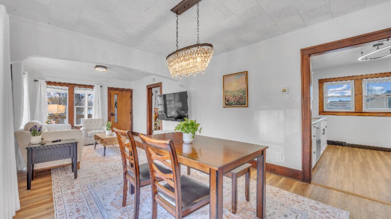 Building Photo - 715 N 14th St