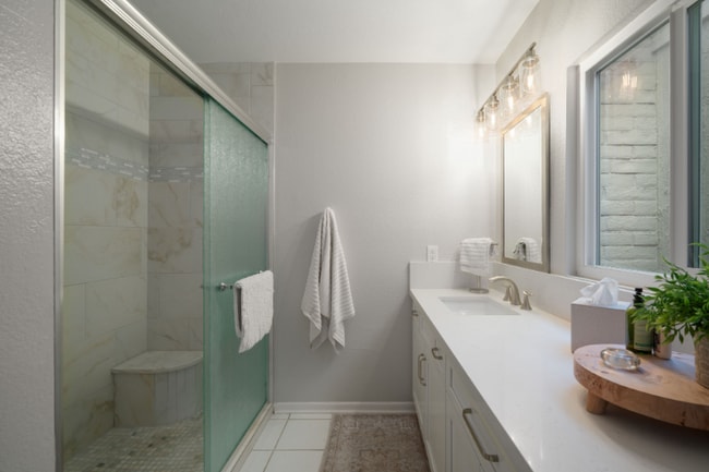 Building Photo - 4133 N 78th Way