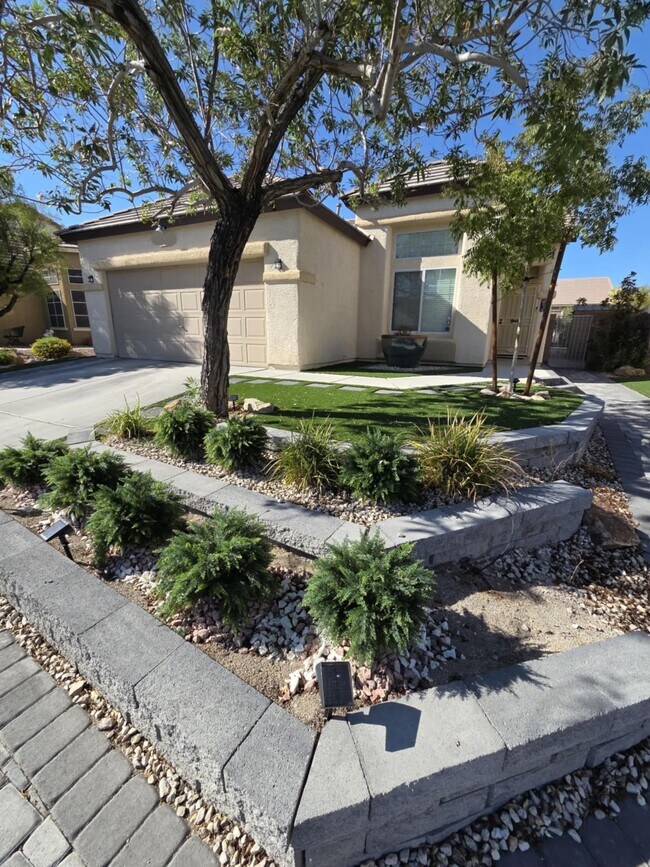 Building Photo - 3760 Candytuft Ridge Ave