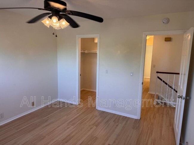 Building Photo - 516 Francisco St