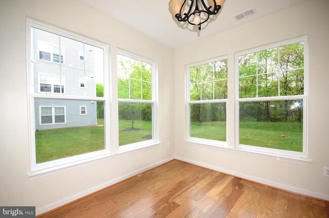 Building Photo - 3527 Piney Woods Pl
