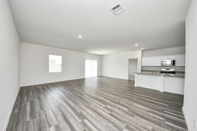 Building Photo - 10307 Malta Trce Dr