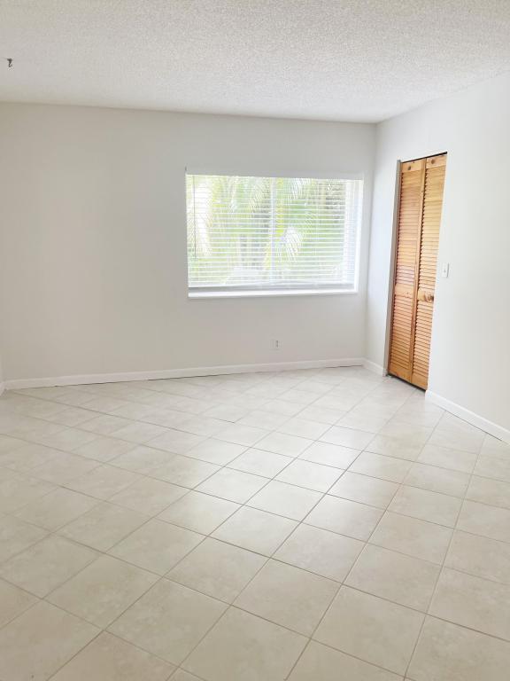 Building Photo - 5971 La Pinata Blvd