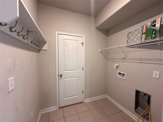 Building Photo - 500 Ferrule Dr