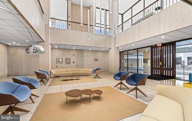 Building Photo - 1435 4th St SW