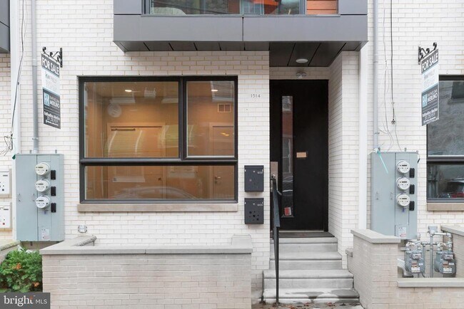 Building Photo - 1516 Cambridge St