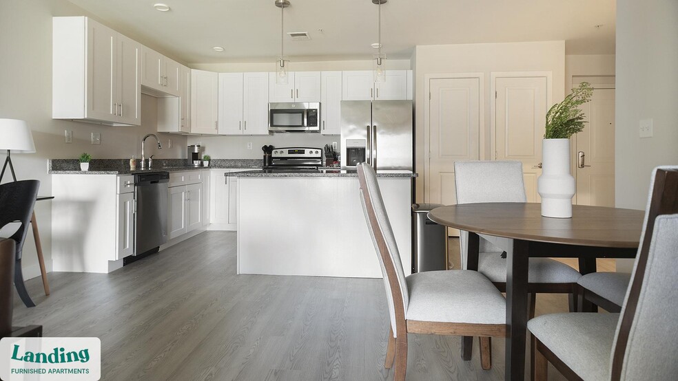 Building Photo - 2 Trl Run