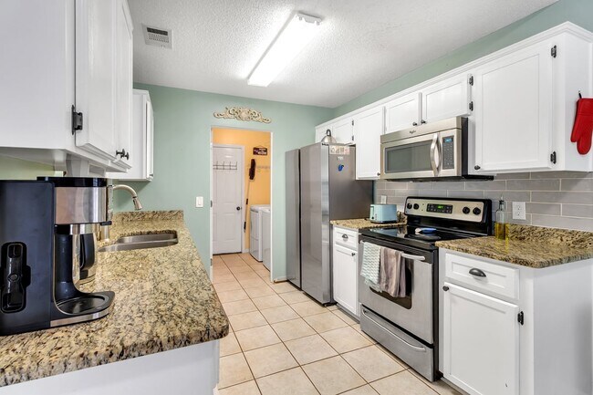 Building Photo - 307 Coffee Bluff Villa Rd