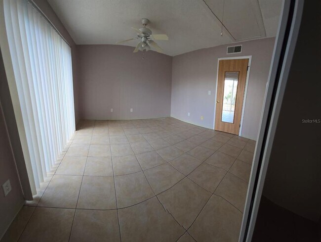 Building Photo - 24862 US Hwy 19 N