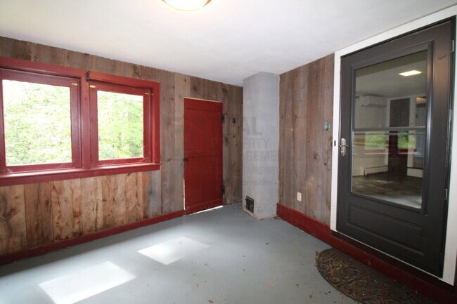 Building Photo - 3 Great Works Dr