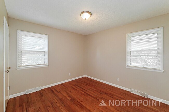 Building Photo - 3 BR/2BA | Newly Renovated Single Family Home | 1-Car Covered Parking | Gated backyard