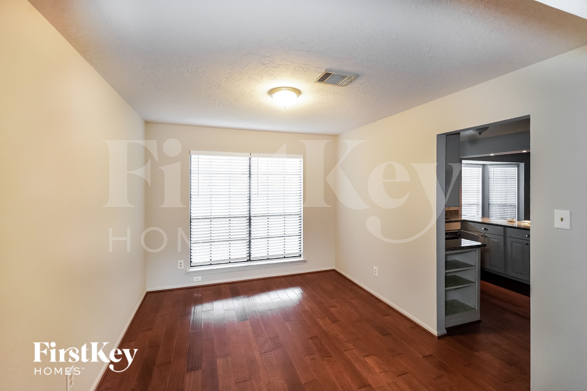 Building Photo - 16810 Poplar Hill St