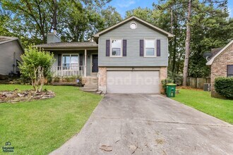 Building Photo - Stunning and Updated Maumelle Living!