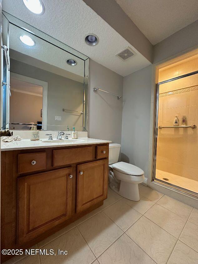 Building Photo - 110 S Serenata Dr