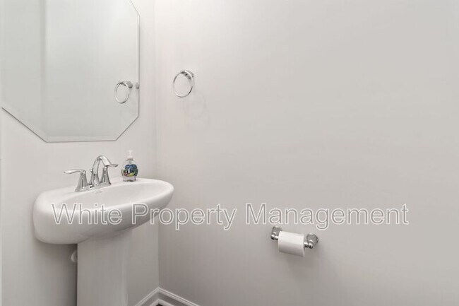 Building Photo - 1169 Scotch Mdws Lp