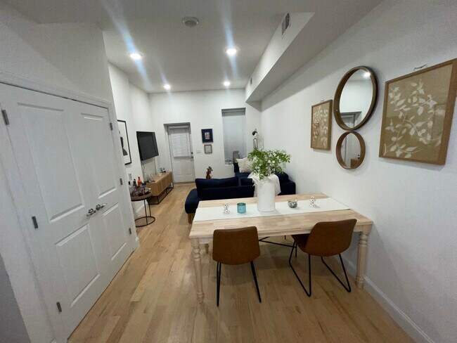 Building Photo - 27 Belmont Ave