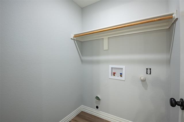 Building Photo - 2318 Bennington Dr