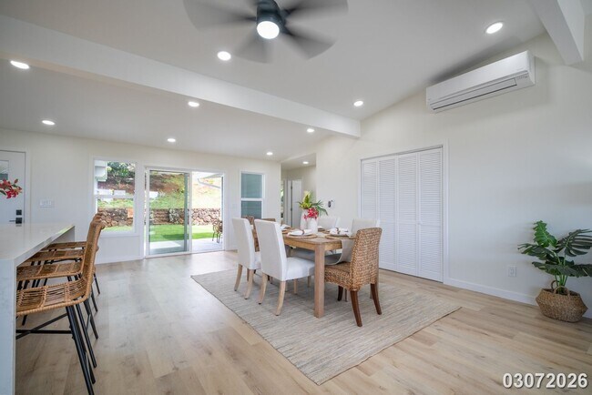 Building Photo - Fully Remodeled, Rarely Available 3BR/2BA/2PKG in Orchard Hills, Aeia Heights