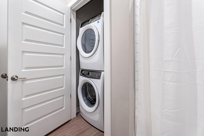 Building Photo - 301 Passage Way