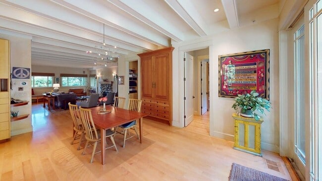 Building Photo - 76 Tamalpais-