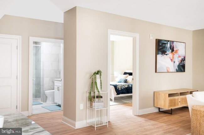 Building Photo - 1420 Chestnut St