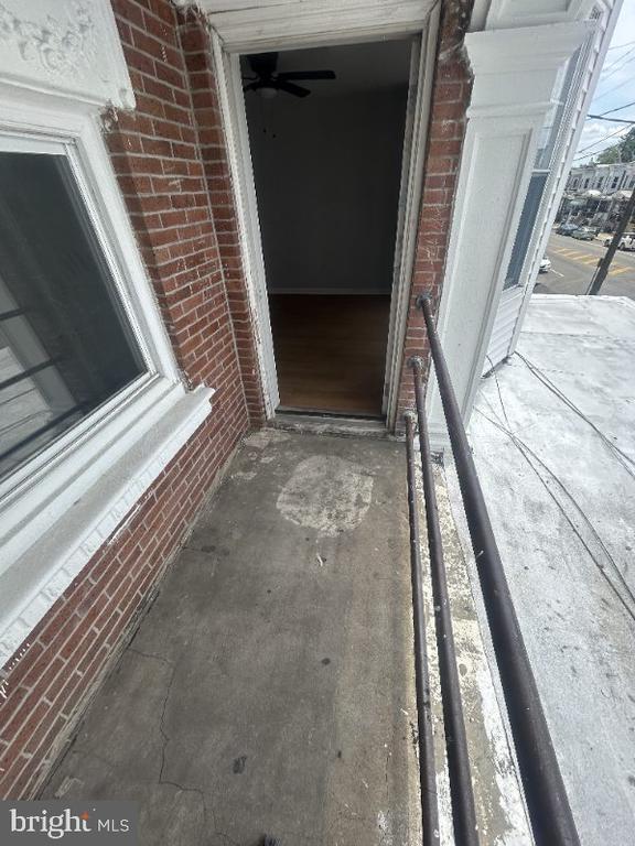 Building Photo - 1311 S 52nd St